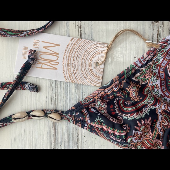 Bathing Suit Set - Picture 7 of 8